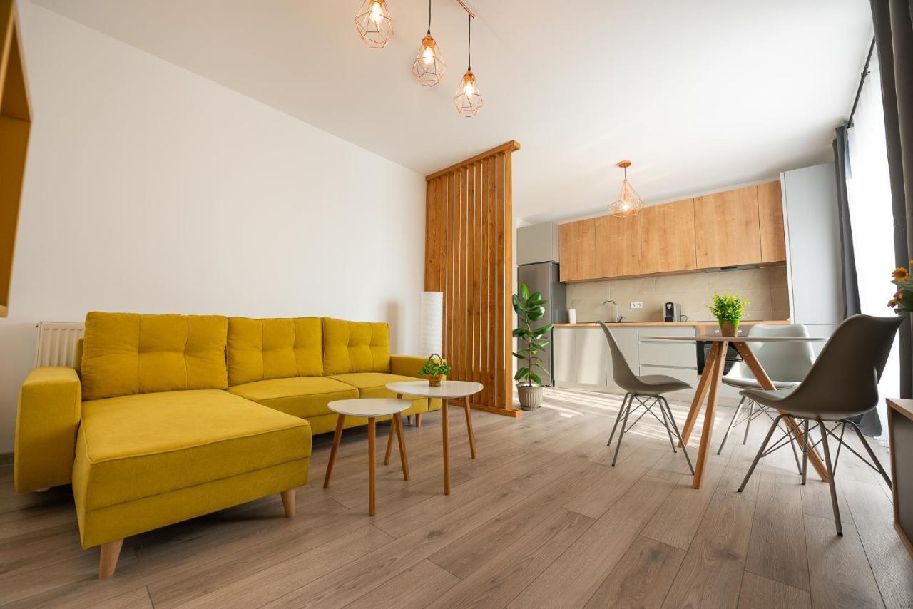 Art Apartment Târgu-Mureş Екстериор снимка