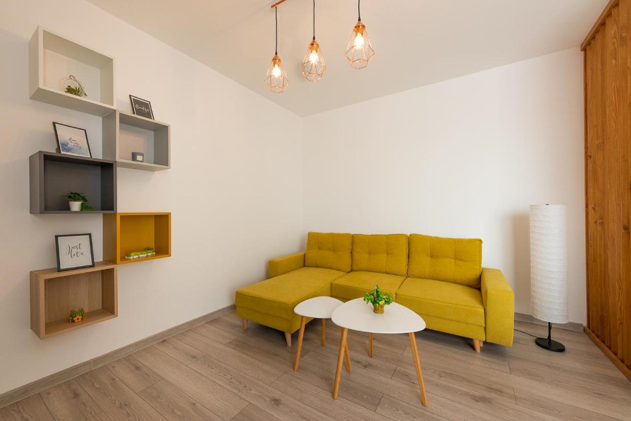 Art Apartment Târgu-Mureş Екстериор снимка